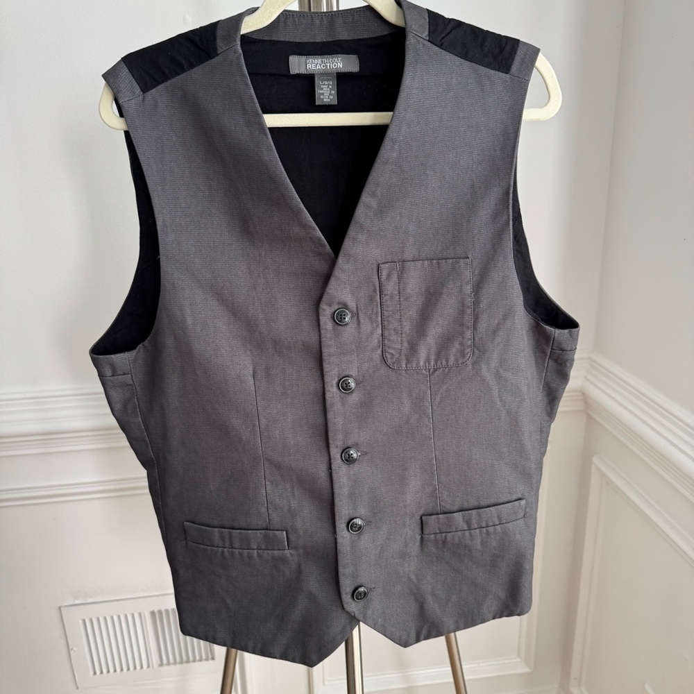 Kenneth Cole Gray and Black Button-Up Vest Adjustable Back Waist Size L